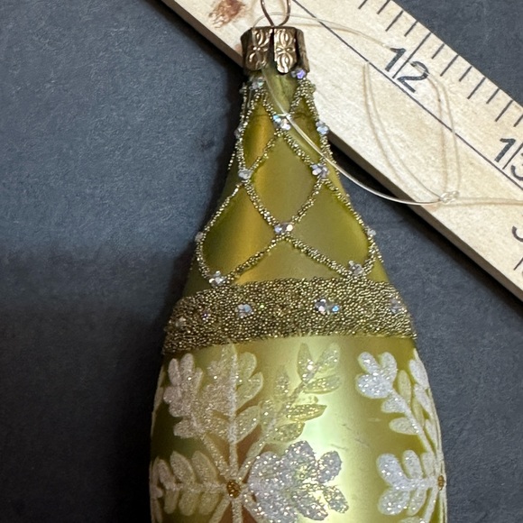 John Toole Icicle Shaped Gold Glass Christmas Ornament - Picture 7 of 11